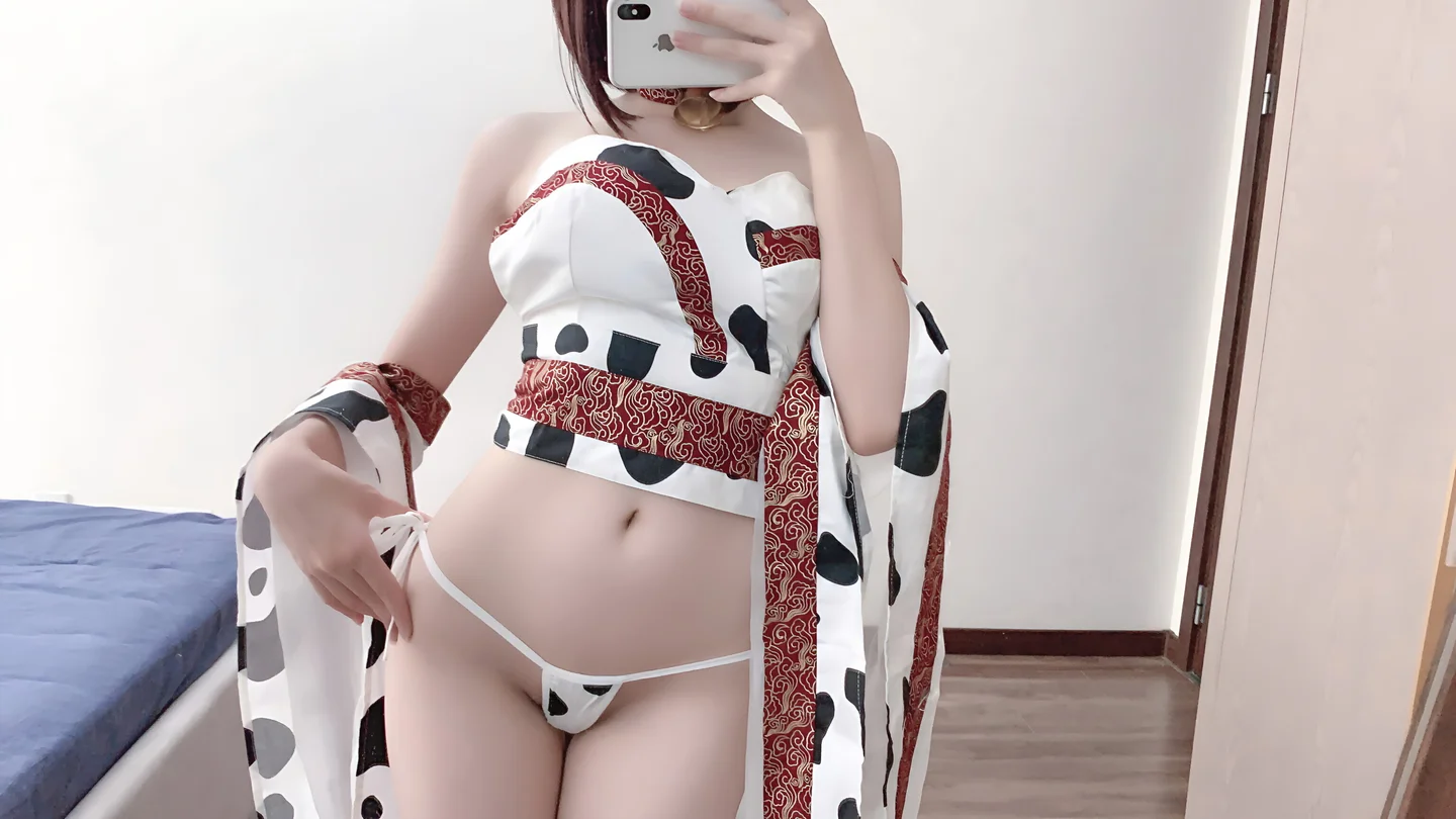 瓦斯塔亚小龙虾 - 牛牛自拍包 [45P,3V-387MB] tg@simisebaisi 【丝足阁】006.webp
